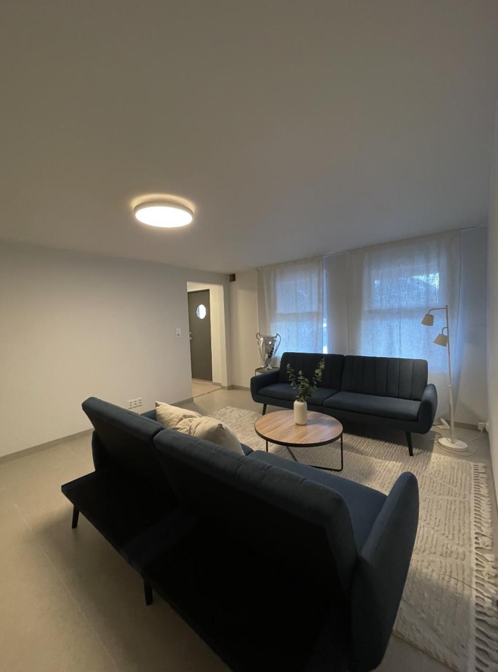 Central Leilighet I Kristiansand - Hellemyr Exterior foto